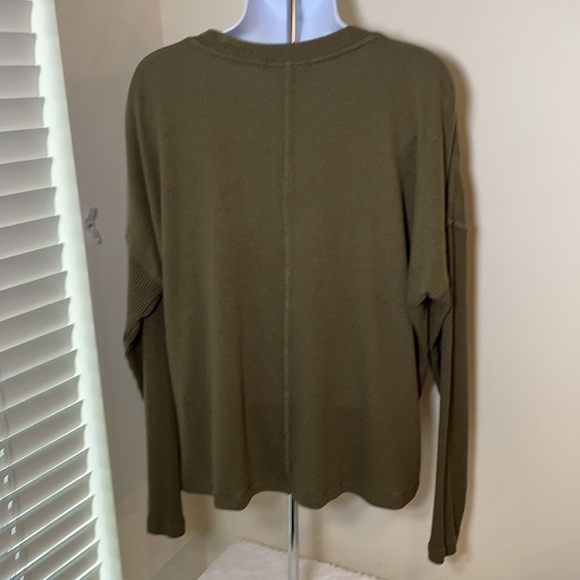 PEACE & Pearls Button Down Cardigan Size XL - Picture 3 of 6